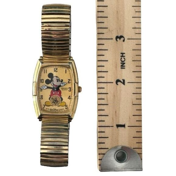 Seiko Mickey Mouse Gold Quartz Watch Disney 1980s – For Parts/Repair - Picture 11 of 11